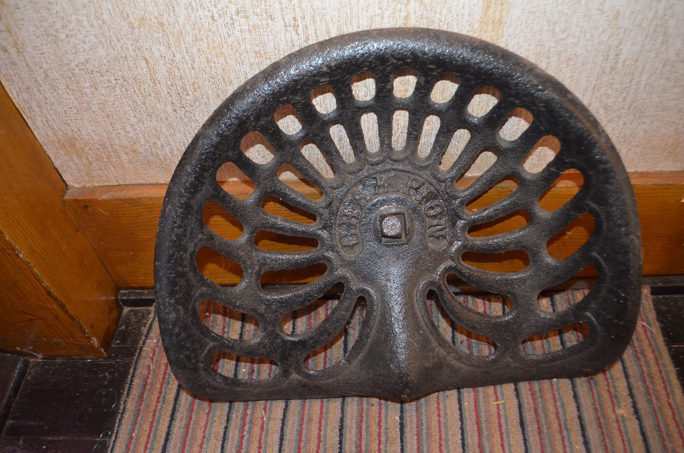 Property photo 132 - PERSONAL PROPERTY ANTIQUE & COLLECTIBLES AUCTION IN DEKALB CO., INDIANA